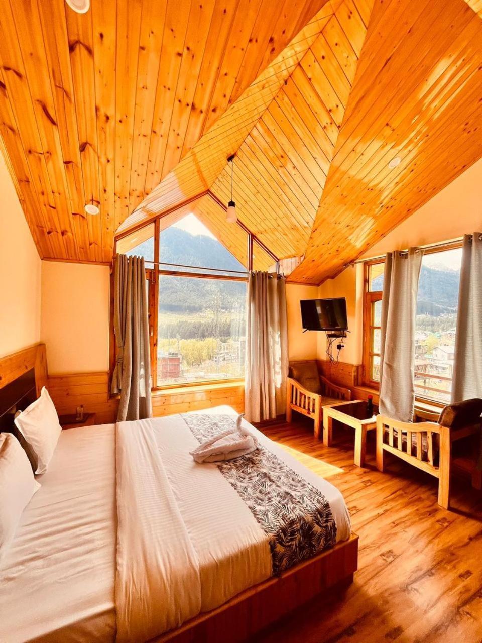 The Rohtang Chalet Hotel Manali  Ngoại thất bức ảnh