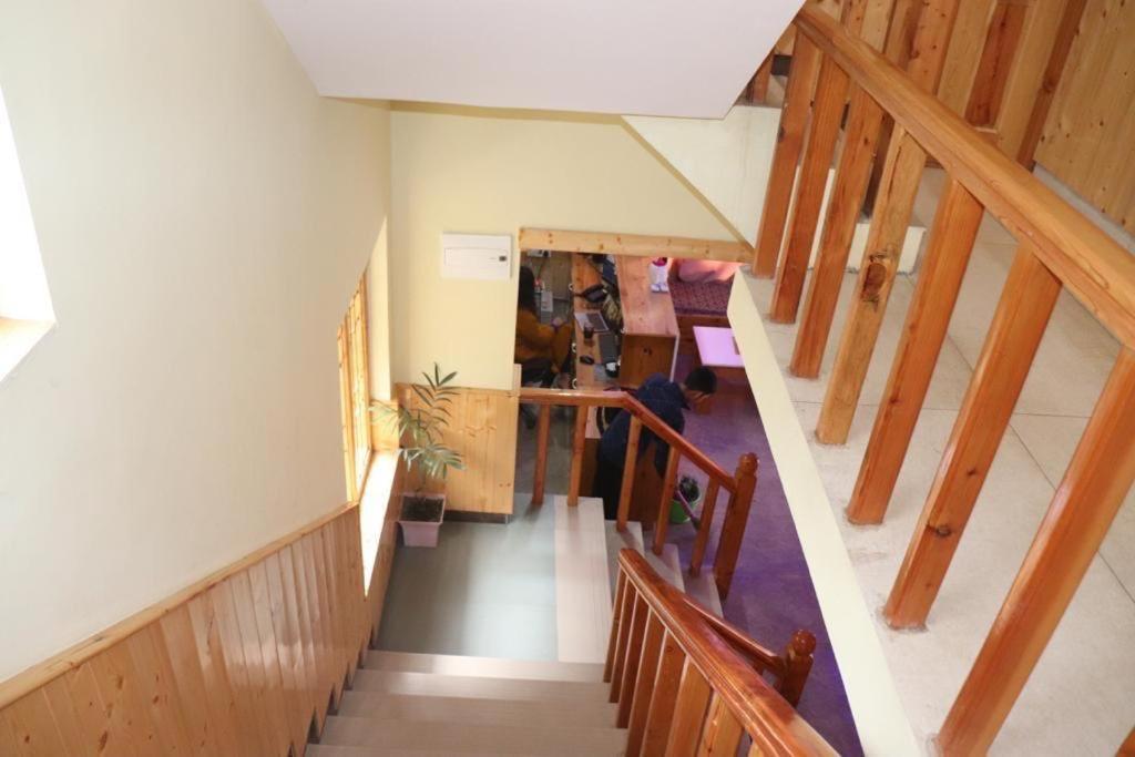 The Rohtang Chalet Hotel Manali  Ngoại thất bức ảnh