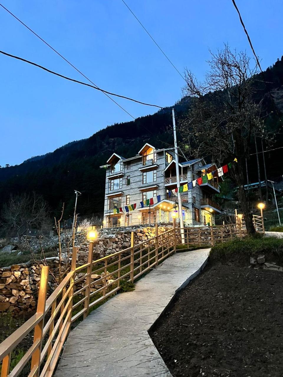 The Rohtang Chalet Hotel Manali  Ngoại thất bức ảnh